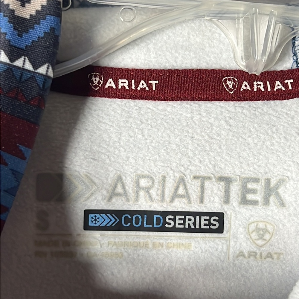 Ariat Tek Cold Series Conquest Printed Hoodie Siz… - image 6